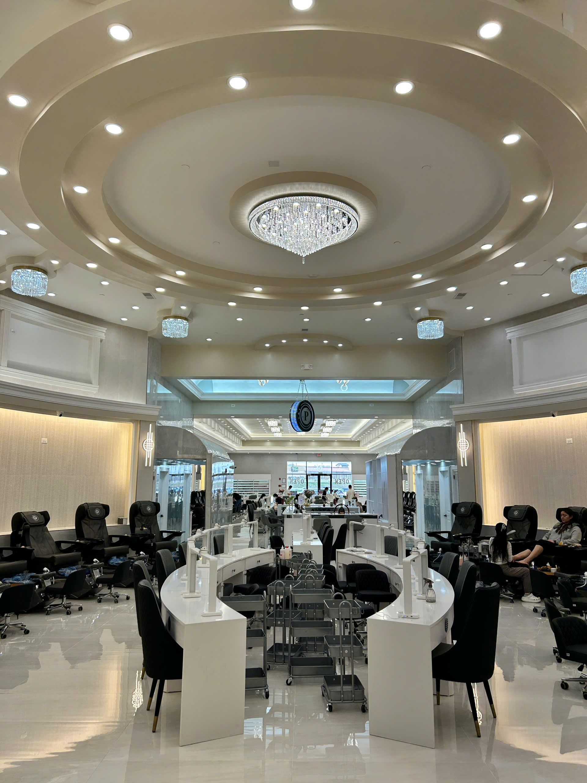 Salon Image